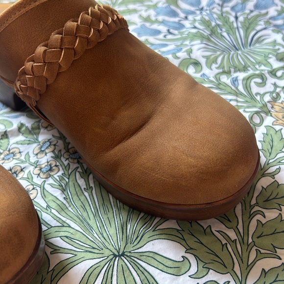 Clogs | b.o.c. Journi braided clogs | brown - Picture 7 of 8